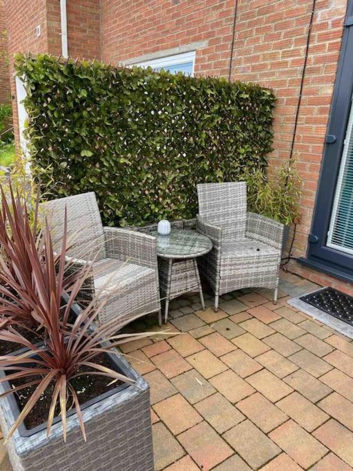 Luxury Mumbles View Studio Apartment Swansea Esterno foto