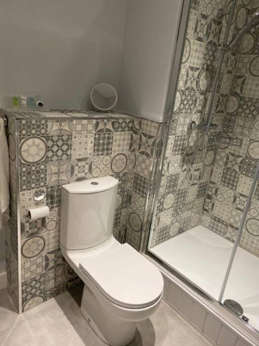 Luxury Mumbles View Studio Apartment Swansea Esterno foto